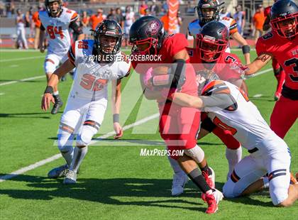 Thumbnail 2 in Llano vs. West Oso (UIL 4A Area Playoffs) photogallery.