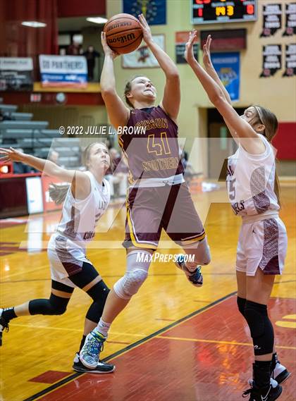Thumbnail 2 in Henderson County vs Gibson Southern (Paul Loggan Memorial Invitational) photogallery.