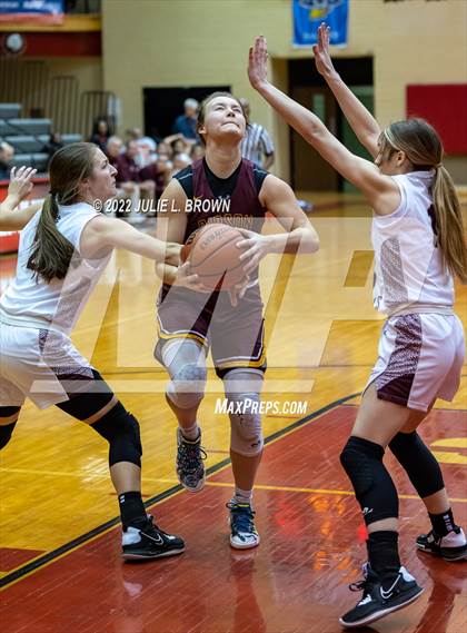 Thumbnail 3 in Henderson County vs Gibson Southern (Paul Loggan Memorial Invitational) photogallery.