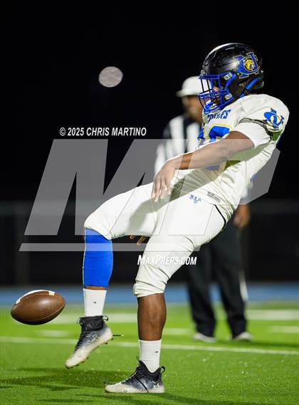 Thumbnail 2 in North Charleston @ Silver Bluff (SCHSL 3A Round 1) photogallery.