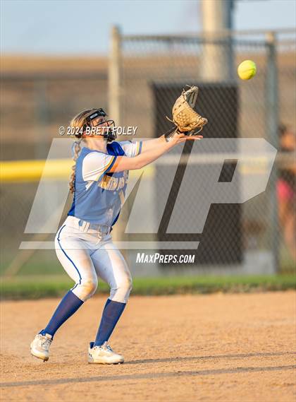 Thumbnail 1 in North Platte @ Lincoln Southeast photogallery.