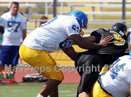 Thumbnail 1 in Foothill @ Novato photogallery.