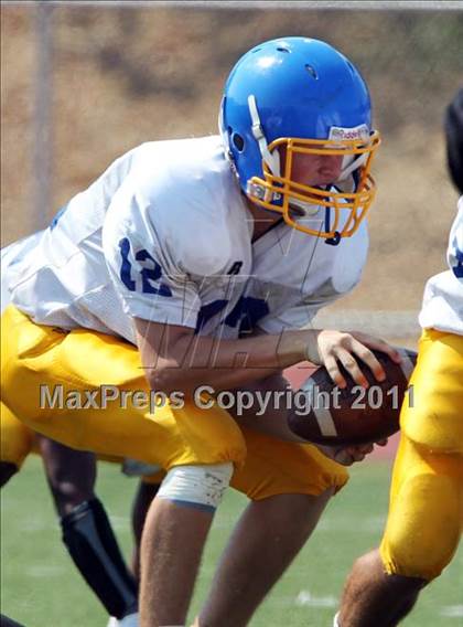 Thumbnail 1 in Foothill @ Novato photogallery.