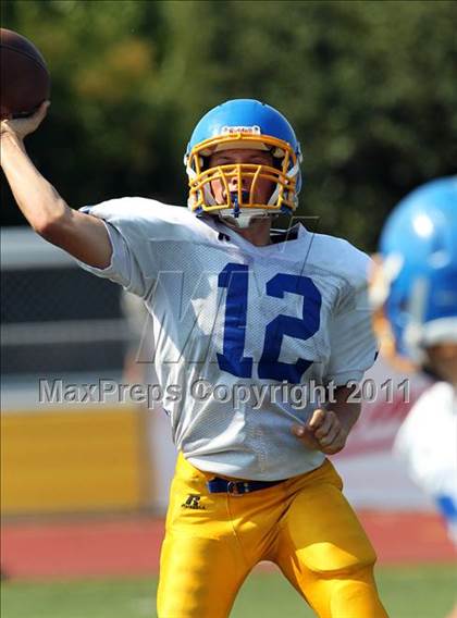Thumbnail 2 in Foothill @ Novato photogallery.