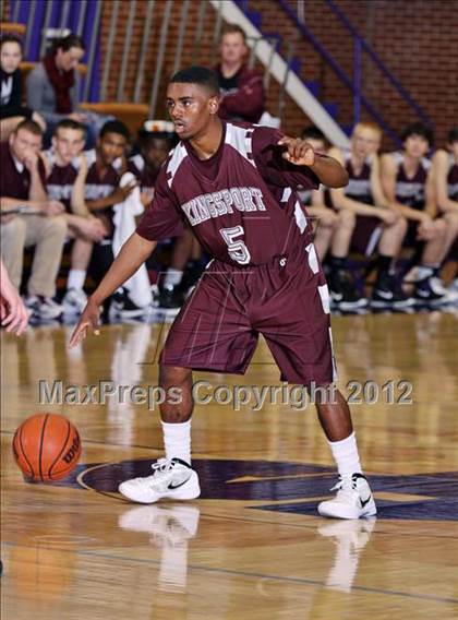 Thumbnail 1 in Sevier County vs. Dobyns-Bennett (Region 1-AAA R1 Playoff) photogallery.