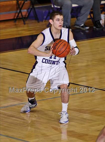 Thumbnail 3 in Sevier County vs. Dobyns-Bennett (Region 1-AAA R1 Playoff) photogallery.