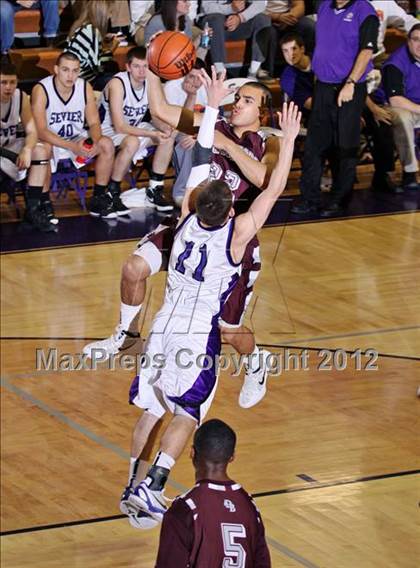 Thumbnail 1 in Sevier County vs. Dobyns-Bennett (Region 1-AAA R1 Playoff) photogallery.