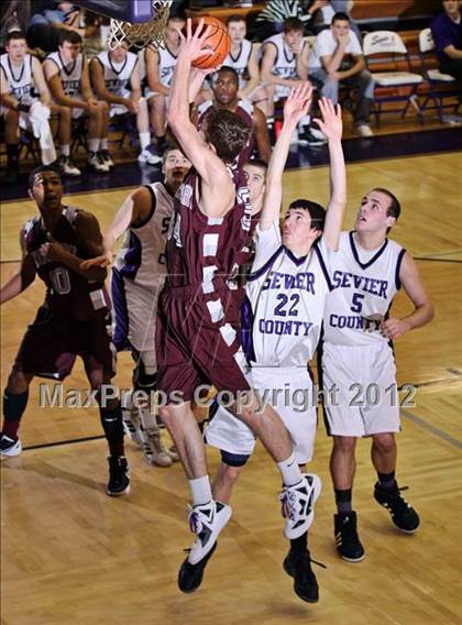 Thumbnail 2 in Sevier County vs. Dobyns-Bennett (Region 1-AAA R1 Playoff) photogallery.