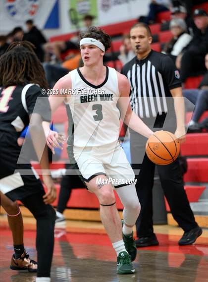 Thumbnail 3 in Father Lopez vs Lake Gibson (New Smyrna Beach MLK Shootout) photogallery.
