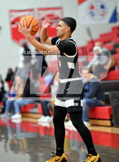 Thumbnail 2 in Father Lopez vs Lake Gibson (New Smyrna Beach MLK Shootout) photogallery.