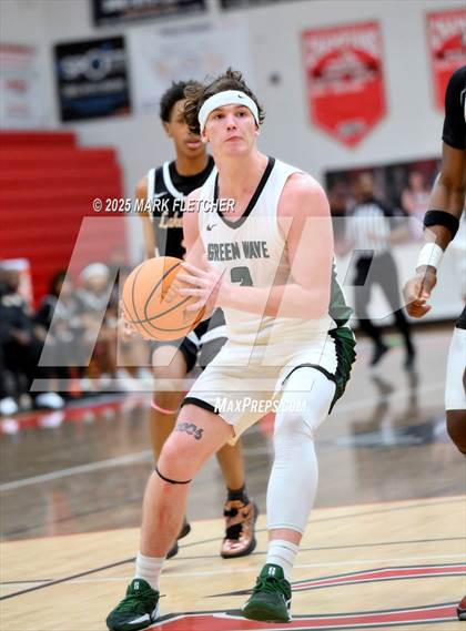 Thumbnail 3 in Father Lopez vs Lake Gibson (New Smyrna Beach MLK Shootout) photogallery.