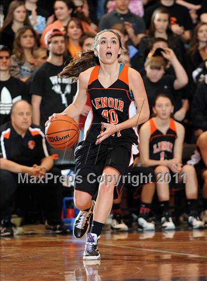 Thumbnail 1 in Loudon @ Lenoir City photogallery.