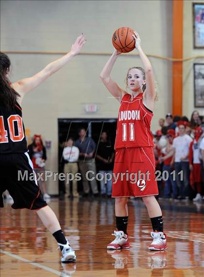 Thumbnail 1 in Loudon @ Lenoir City photogallery.