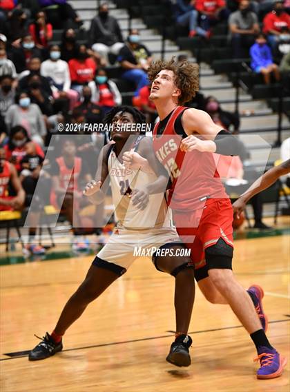 Thumbnail 3 in Cy Lakes v Benjamin Davis (UIL 6A Area Round Playoff) photogallery.