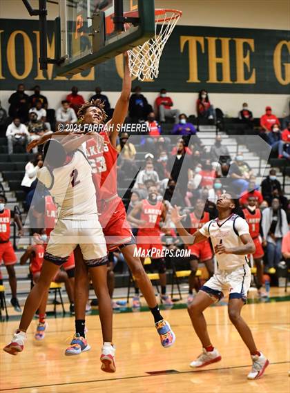 Thumbnail 1 in Cy Lakes v Benjamin Davis (UIL 6A Area Round Playoff) photogallery.