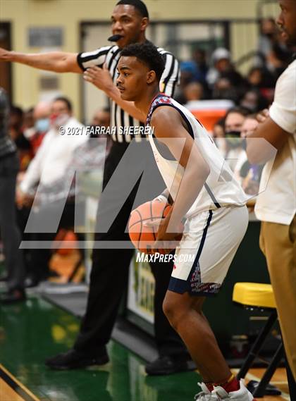 Thumbnail 2 in Cy Lakes v Benjamin Davis (UIL 6A Area Round Playoff) photogallery.
