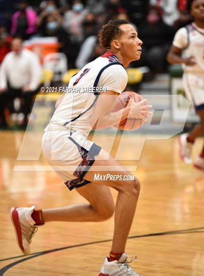 Thumbnail 1 in Cy Lakes v Benjamin Davis (UIL 6A Area Round Playoff) photogallery.