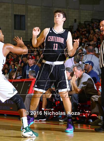 Thumbnail 3 in Centennial vs. De La Salle (Nike Extravaganza) photogallery.