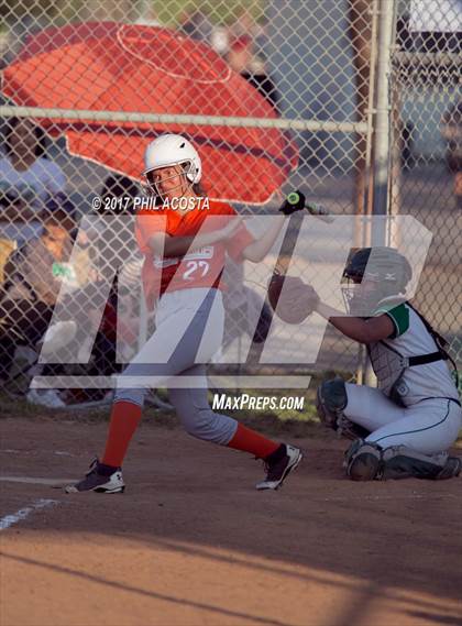 Thumbnail 1 in Eagle Rock vs Huntington Park photogallery.