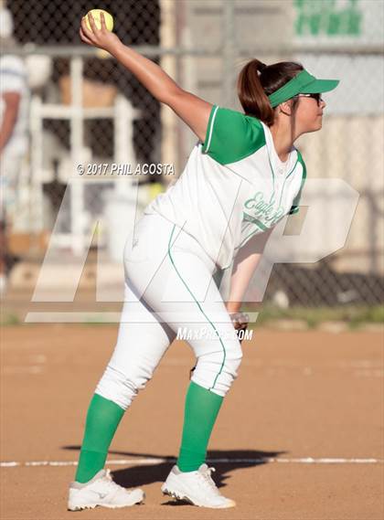 Thumbnail 3 in Eagle Rock vs Huntington Park photogallery.