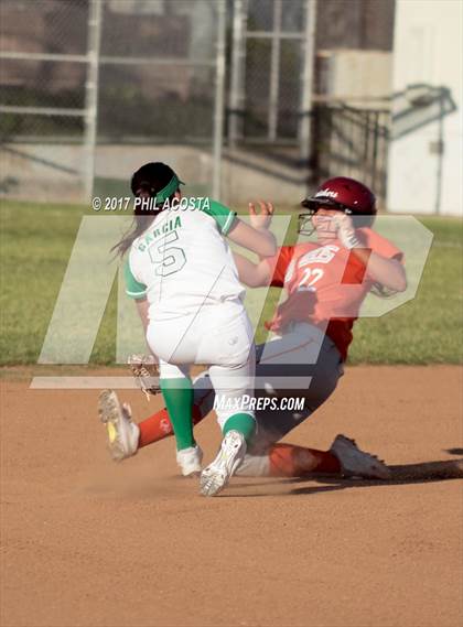 Thumbnail 3 in Eagle Rock vs Huntington Park photogallery.