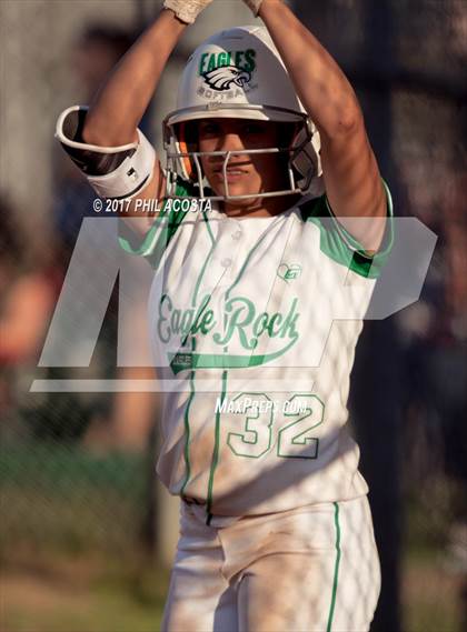 Thumbnail 3 in Eagle Rock vs Huntington Park photogallery.