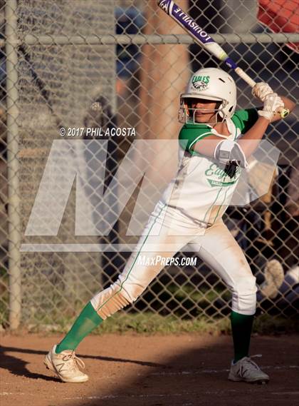 Thumbnail 3 in Eagle Rock vs Huntington Park photogallery.