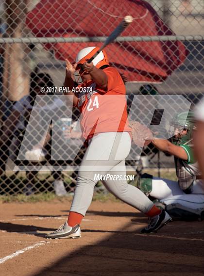 Thumbnail 3 in Eagle Rock vs Huntington Park photogallery.