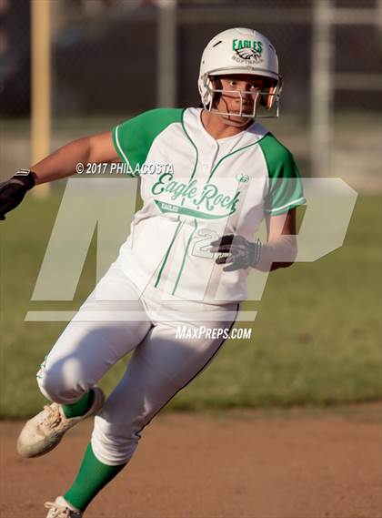 Thumbnail 3 in Eagle Rock vs Huntington Park photogallery.
