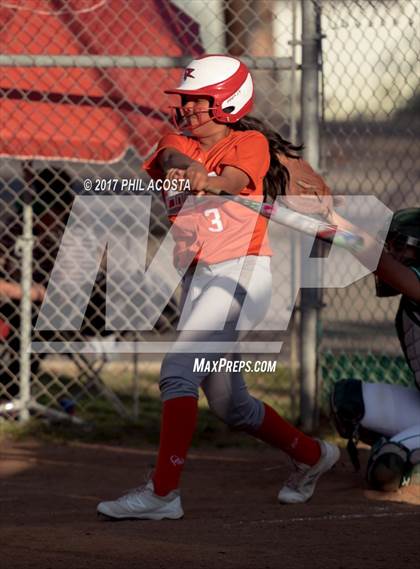 Thumbnail 3 in Eagle Rock vs Huntington Park photogallery.
