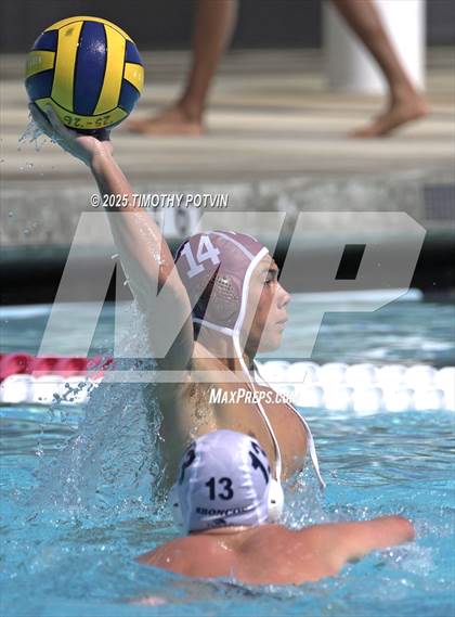 Thumbnail 2 in Paloma Valley vs Vista Murrieta (Liberty Tournament) photogallery.