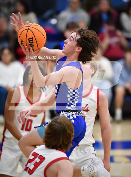 Thumbnail 2 in Cotter vs Farmington (Ultimate Auto Tournament) photogallery.