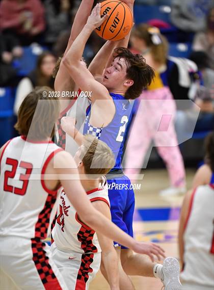 Thumbnail 2 in Cotter vs Farmington (Ultimate Auto Tournament) photogallery.