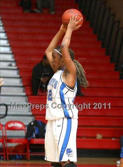 Thumbnail 2 in Windward @ La Jolla Country Day (CIF SoCal D4 Regional Final) photogallery.