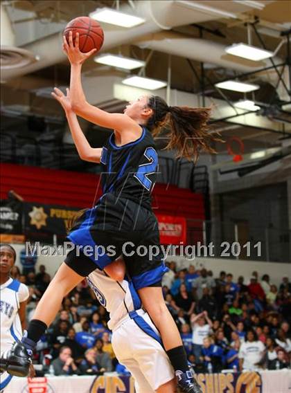 Thumbnail 2 in Windward @ La Jolla Country Day (CIF SoCal D4 Regional Final) photogallery.