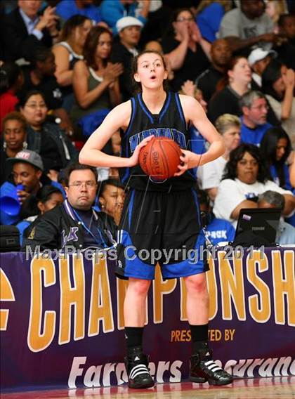 Thumbnail 3 in Windward @ La Jolla Country Day (CIF SoCal D4 Regional Final) photogallery.