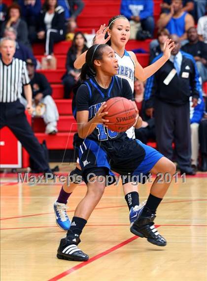 Thumbnail 3 in Windward @ La Jolla Country Day (CIF SoCal D4 Regional Final) photogallery.