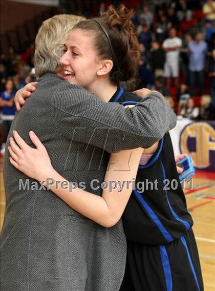 Thumbnail 3 in Windward @ La Jolla Country Day (CIF SoCal D4 Regional Final) photogallery.