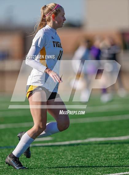 Thumbnail 2 in Trinity Christian vs Harris County (Trojan Cup) photogallery.