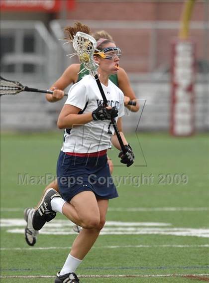 Thumbnail 2 in Farmingdale vs. West Genesee (NYSPHSAA Class A Semifinal) photogallery.