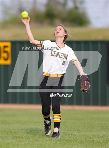 Thumbnail 1 in McKinney North @ Denison photogallery.
