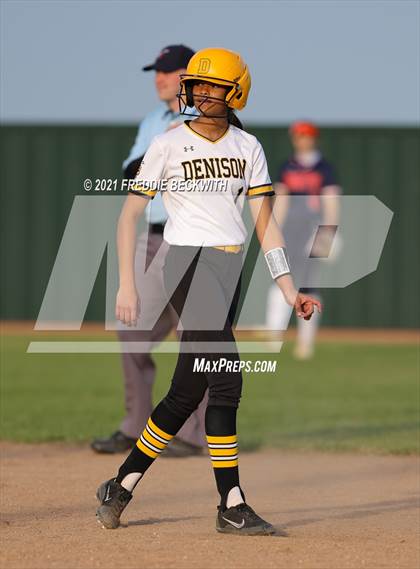 Thumbnail 3 in McKinney North @ Denison photogallery.