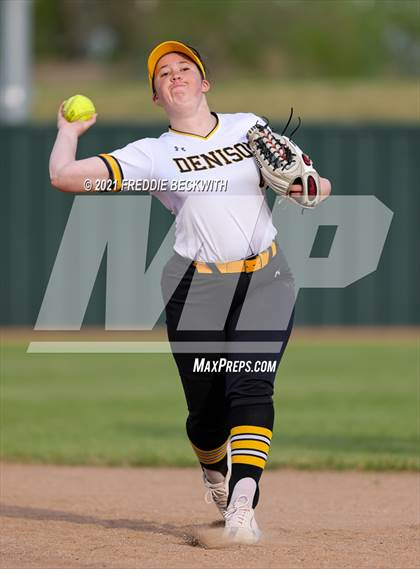 Thumbnail 1 in McKinney North @ Denison photogallery.