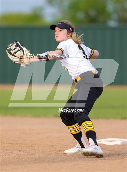 Thumbnail 2 in McKinney North @ Denison photogallery.