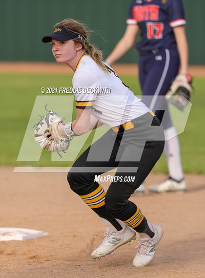 Thumbnail 1 in McKinney North @ Denison photogallery.