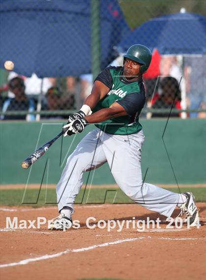 Thumbnail 3 in De La Salle vs. Pleasant Grove (Boras Classic) photogallery.
