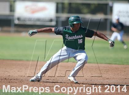 Thumbnail 2 in De La Salle vs. Pleasant Grove (Boras Classic) photogallery.