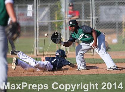 Thumbnail 2 in De La Salle vs. Pleasant Grove (Boras Classic) photogallery.