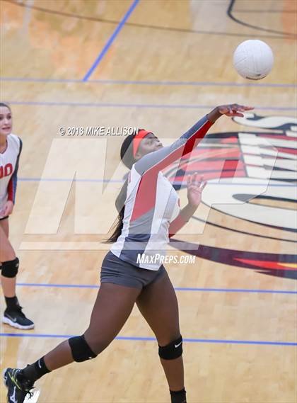 Thumbnail 2 in Hixson vs Olltewah (ChooChoo Classic Tournament) photogallery.