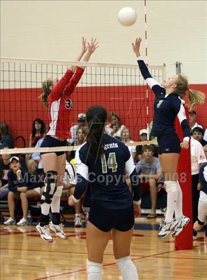 Thumbnail 1 in Regents vs. Wimberley (Rebel Bash) photogallery.
